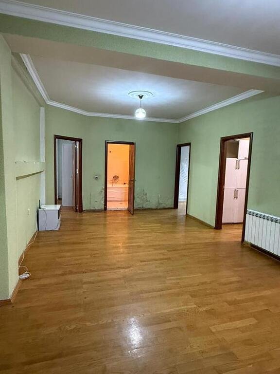 Satılır 3 otaqlı yeni tikili, 140 m², 8 noyabr-8