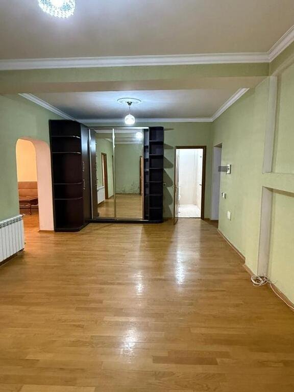 Satılır 3 otaqlı yeni tikili, 140 m², 8 noyabr-9