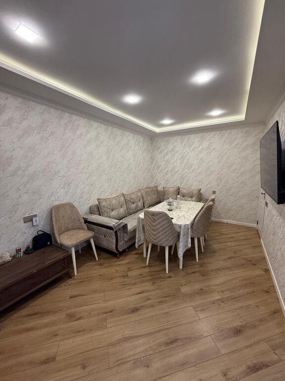 Satılır 2 otaqlı köhnə tikili, 55 m², 20 Yanvar m.-2