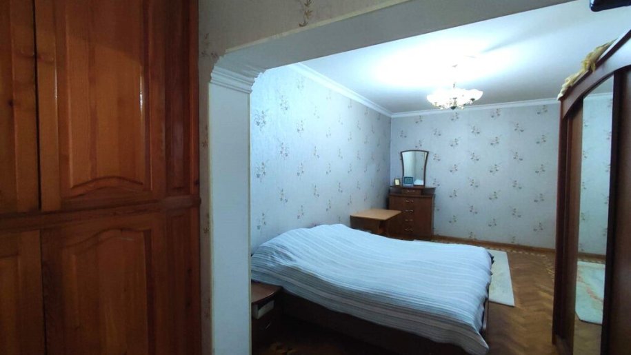 Satılır 4 otaqlı köhnə tikili, 90 m², Neftçilər m.-3