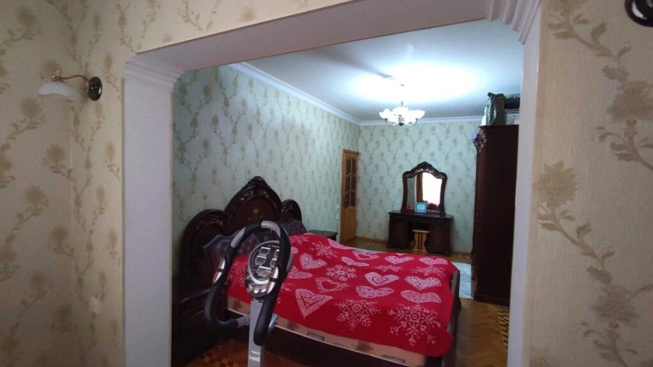 Satılır 4 otaqlı köhnə tikili, 90 m², Neftçilər m.-7