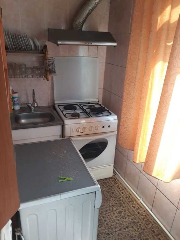 Kirayə verilir 2 otaqlı köhnə tikili, 75 m², Memar Əcəmi m.-2