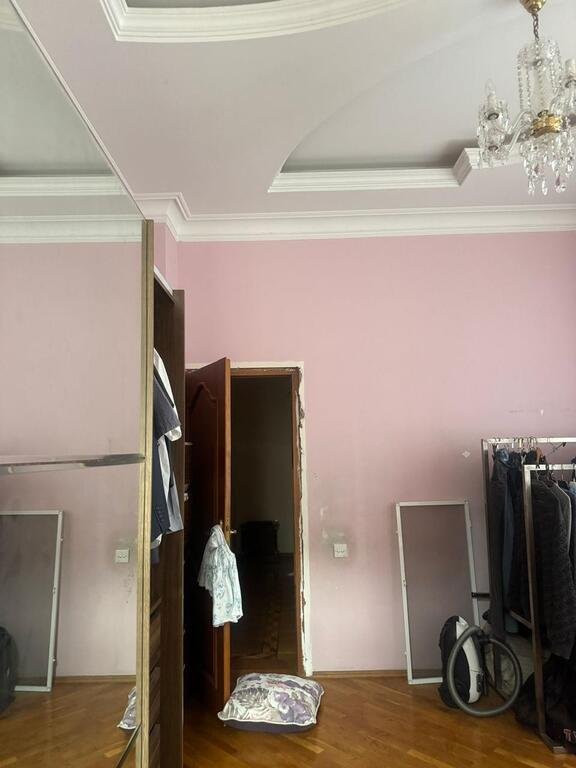 Satılır 5 otaqlı yeni tikili, 230 m², 8-ci mikrorayon-5