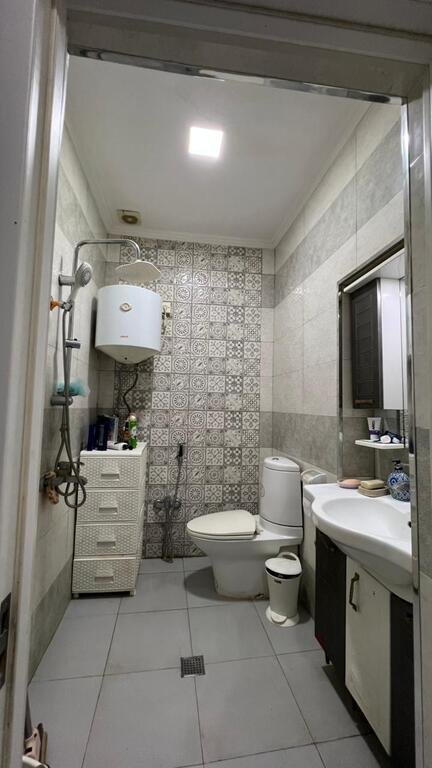 Satılır 1 otaqlı köhnə tikili, 42 m², Nizami m.-5
