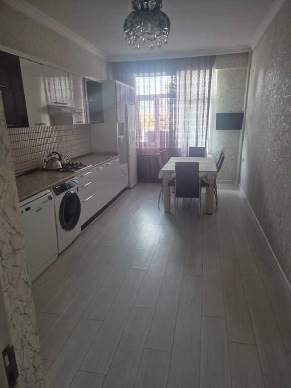 Kirayə verilir 2 otaqlı yeni tikili, 95 m², Xətai m.-11