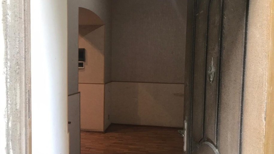Satılır 3 otaqlı köhnə tikili, 65 m², İçərişəhər m.-4