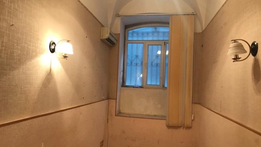 Satılır 3 otaqlı köhnə tikili, 65 m², İçərişəhər m.-13
