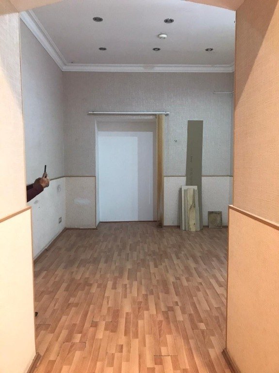 Satılır 3 otaqlı köhnə tikili, 65 m², İçərişəhər m.-15