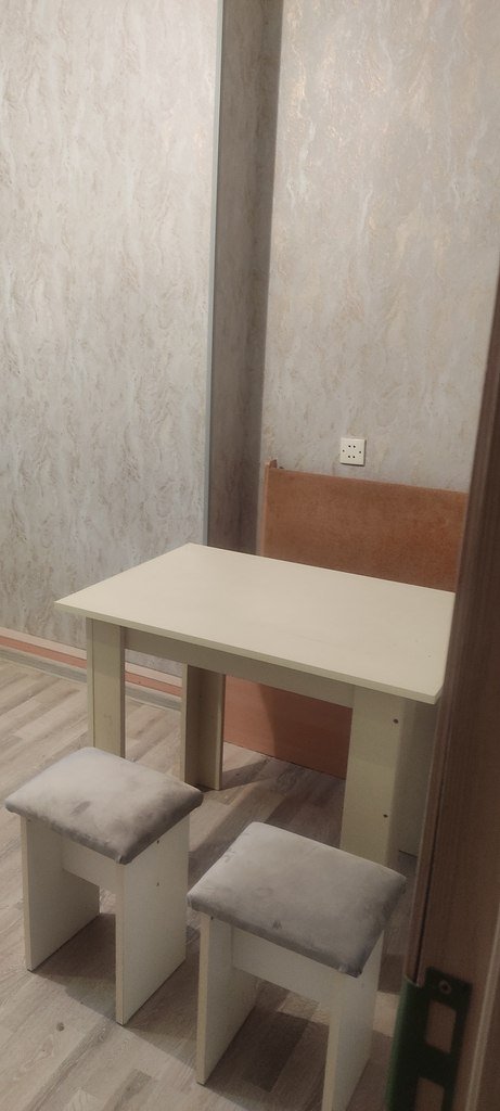 Kirayə verilir 2 otaqlı köhnə tikili, 58 m², Massiv V-2