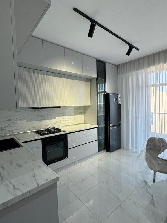 Kirayə verilir 2 otaqlı yeni tikili, 105 m², 8 noyabr-9