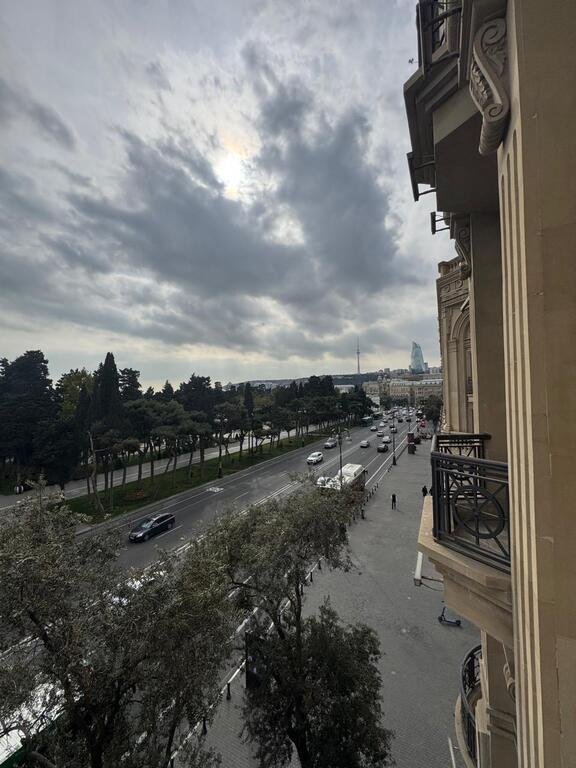 Kirayə verilir 5 otaqlı köhnə tikili, 400 m², Səbail-19