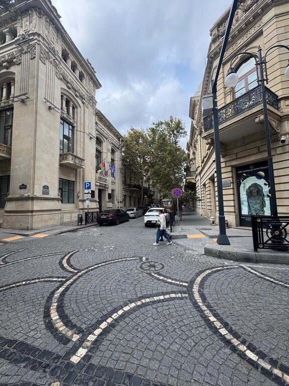 Kirayə verilir 5 otaqlı köhnə tikili, 400 m², Səbail-21