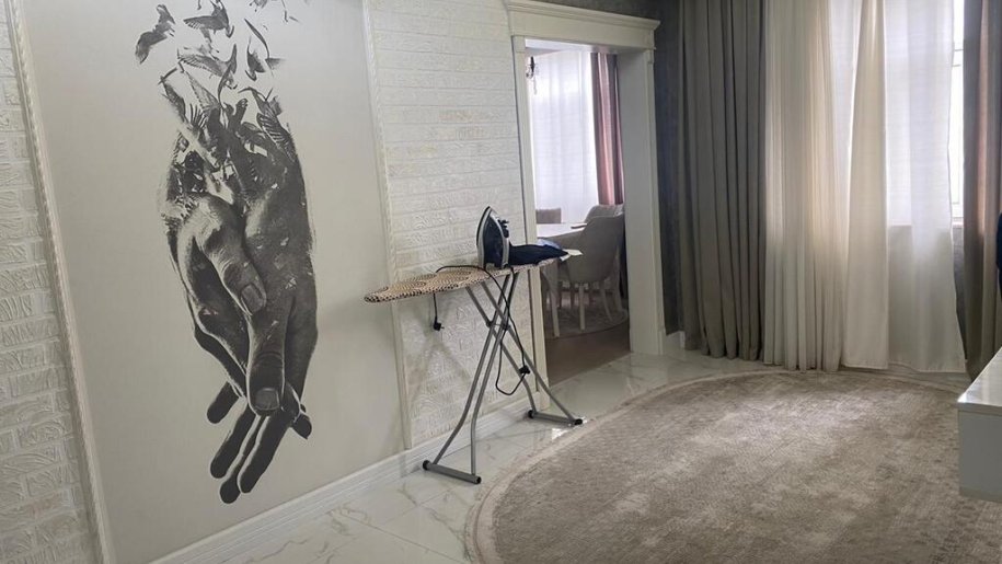 Satılır 3 otaqlı köhnə tikili, 90 m², 8-ci kilometr-2