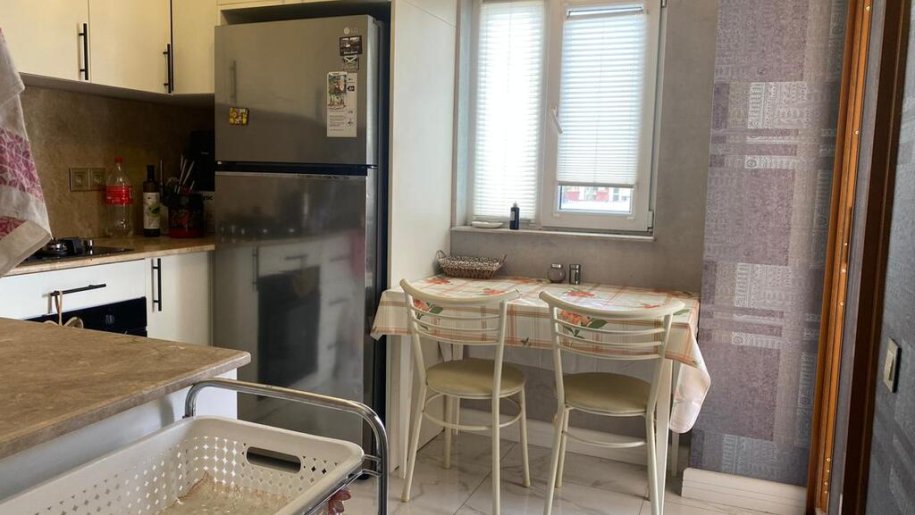 Satılır 3 otaqlı köhnə tikili, 90 m², 8-ci kilometr-10