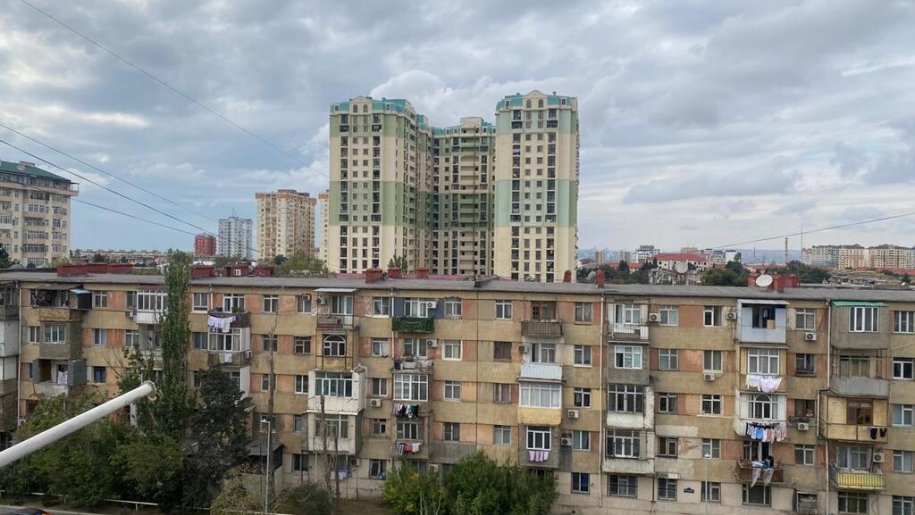 Satılır 3 otaqlı köhnə tikili, 90 m², 8-ci kilometr-13