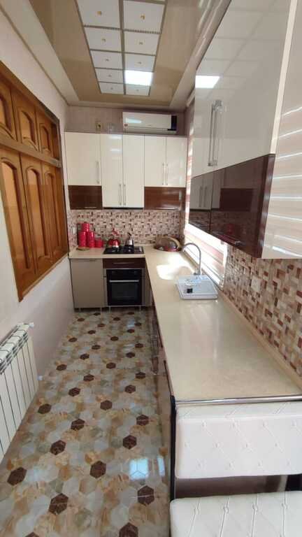 Kirayə verilir 2 otaqlı yeni tikili, 65 m², 28 May m.-4