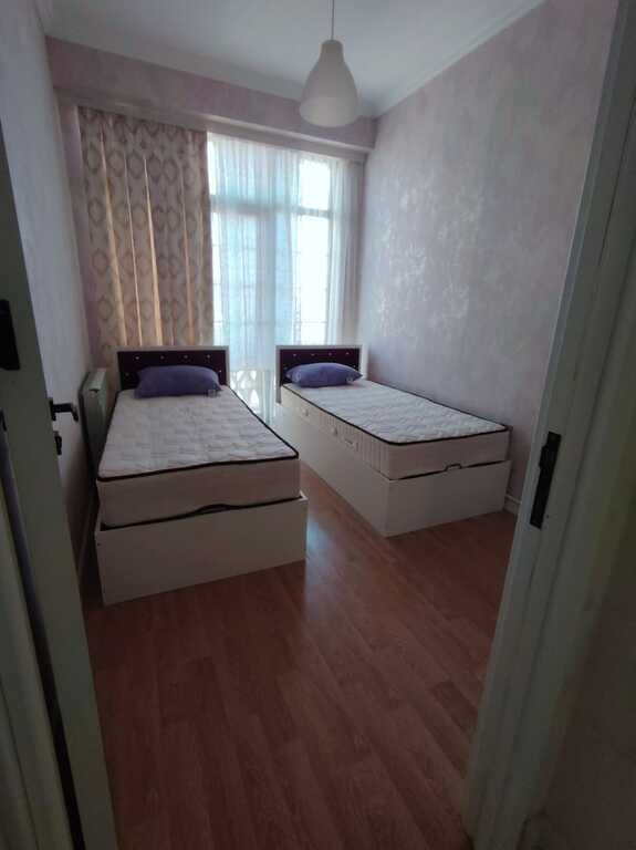 Kirayə verilir 3 otaqlı yeni tikili, 105 m², 28 May m.-22