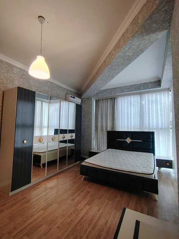 Kirayə verilir 3 otaqlı yeni tikili, 105 m², 28 May m.-23