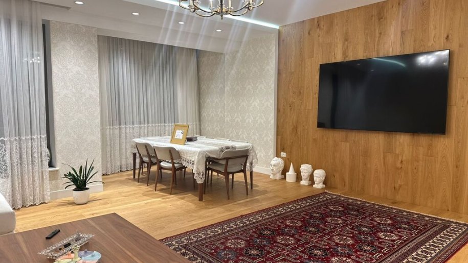 Satılır 4 otaqlı yeni tikili, 215 m², Nizami m.-1