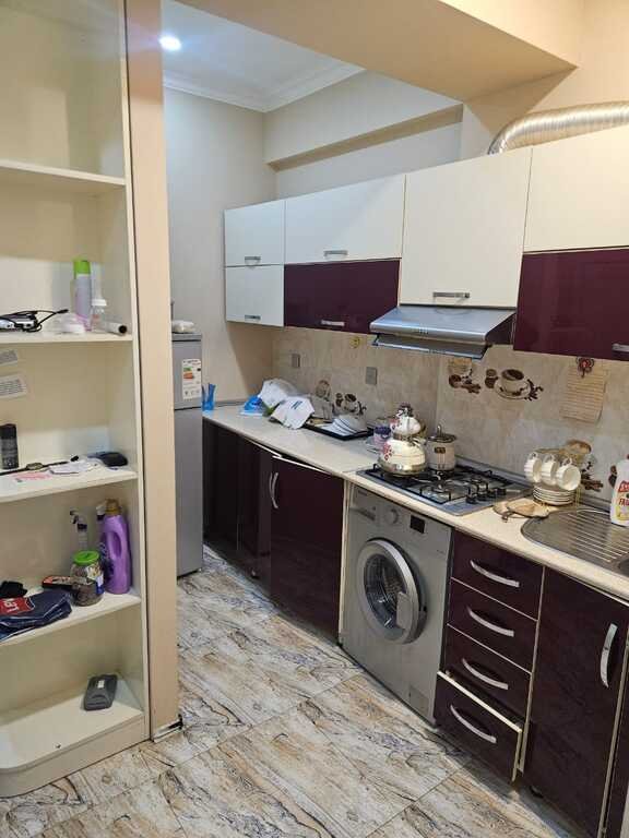 Satılır 2 otaqlı yeni tikili, 60 m², İnşaatçılar m.-5