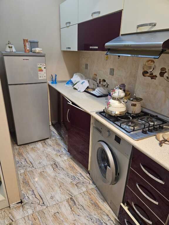 Satılır 2 otaqlı yeni tikili, 60 m², İnşaatçılar m.-11