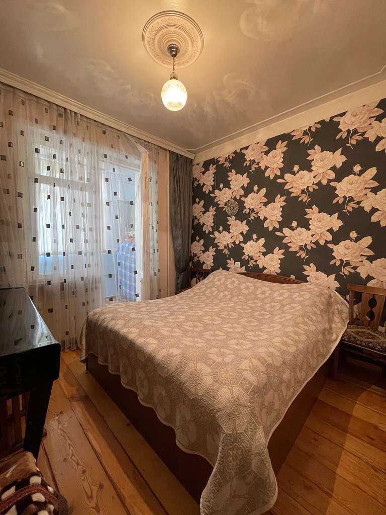 Satılır 5 otaqlı köhnə tikili, 135 m², Əhmədli m.-2