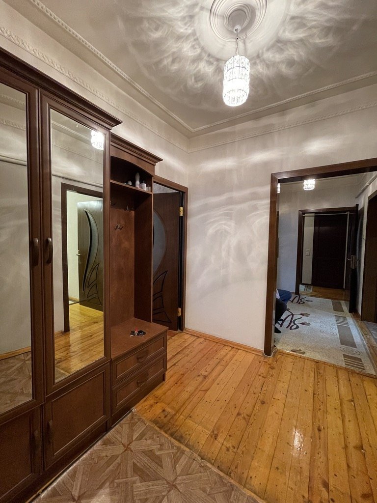 Satılır 5 otaqlı köhnə tikili, 135 m², Əhmədli m.-5
