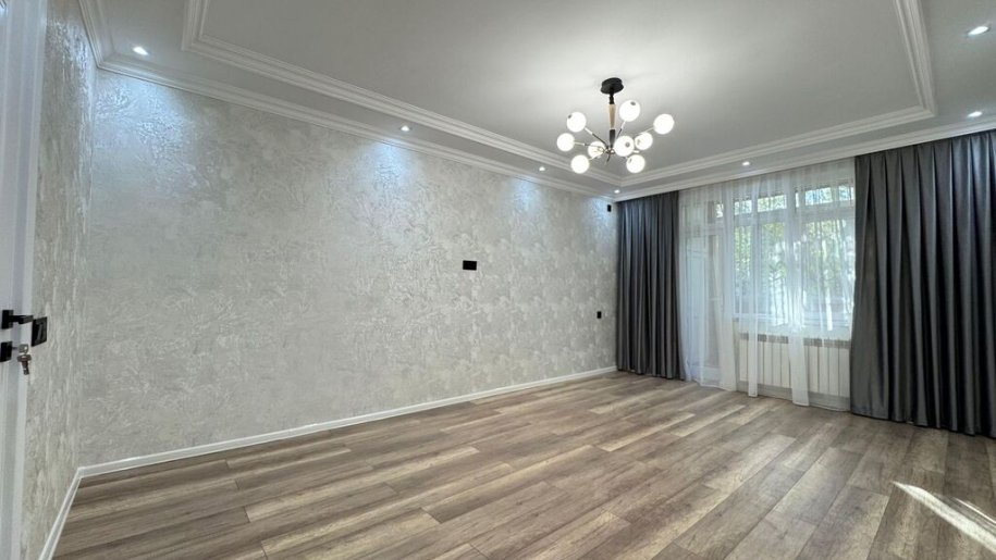 Satılır 3 otaqlı köhnə tikili, 80 m², Xalqlar dostluğu m.-1