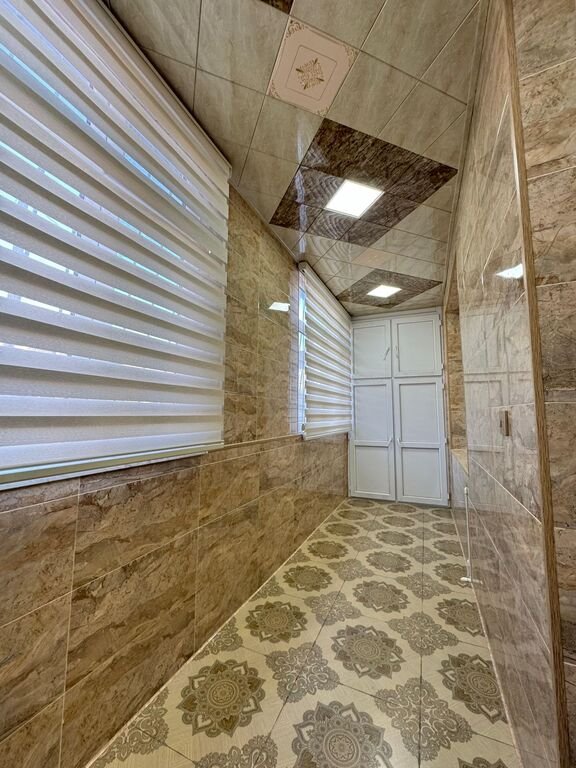 Satılır 3 otaqlı köhnə tikili, 80 m², Xalqlar dostluğu m.-6