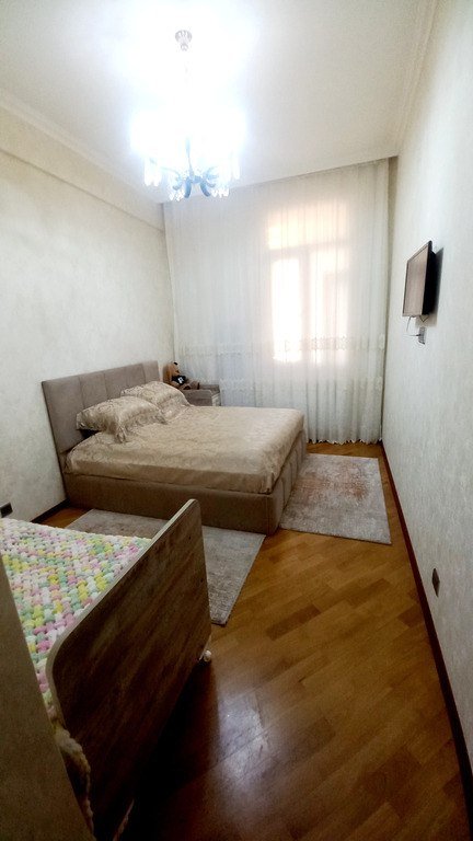 Satılır 2 otaqlı yeni tikili, 70 m², Həzi Aslanov m.-10