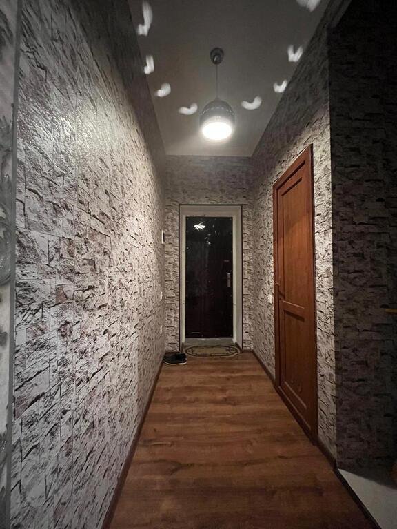 Satılır 2 otaqlı köhnə tikili, 48 m², Qara Qarayev m.-2