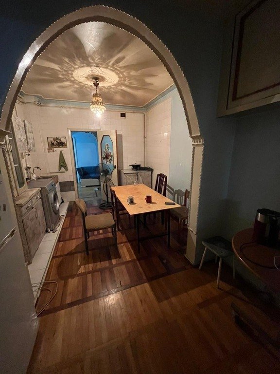 Satılır 4 otaqlı köhnə tikili, 120 m², 9-cu mikrorayon-8