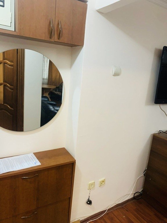 Satılır 2 otaqlı köhnə tikili, 45 m², İnşaatçılar m.-15
