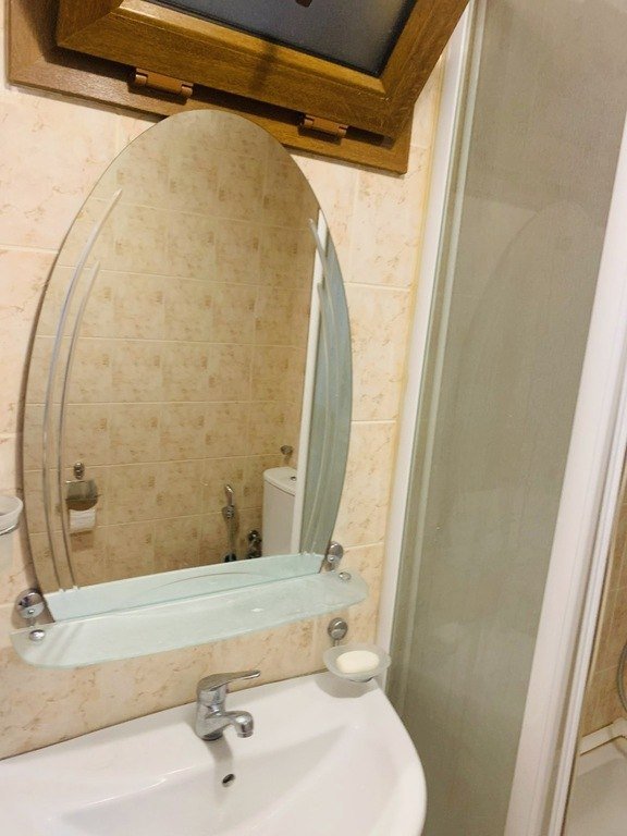 Satılır 2 otaqlı köhnə tikili, 45 m², İnşaatçılar m.-16