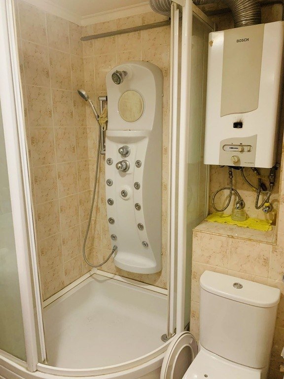 Satılır 2 otaqlı köhnə tikili, 45 m², İnşaatçılar m.-19