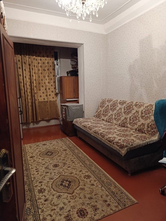 Satılır 2 otaqlı köhnə tikili, 50 m², İnşaatçılar m.-4