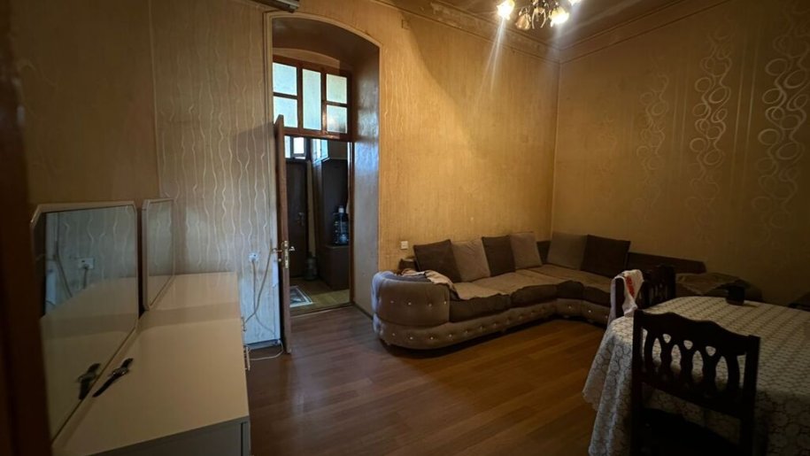 Satılır 3 otaqlı köhnə tikili, 44 m², Sahil m.-3