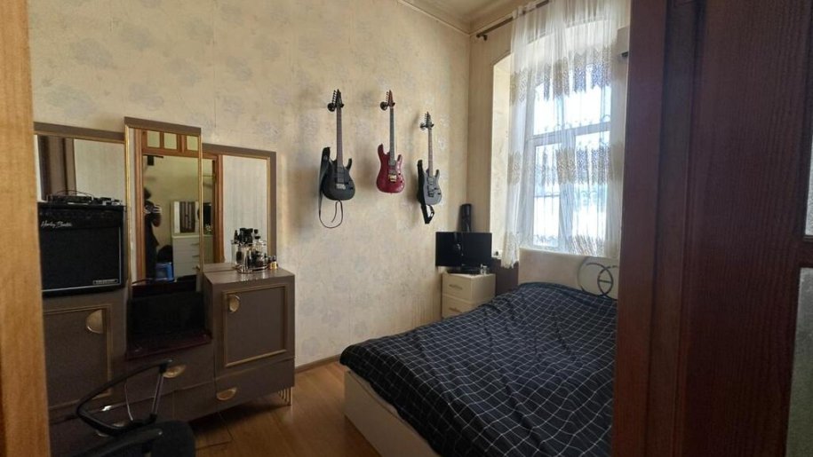 Satılır 3 otaqlı köhnə tikili, 44 m², Sahil m.-6