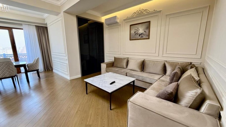 Satılır 4 otaqlı yeni tikili, 205 m², Nərimanov-2