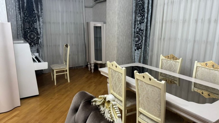 Satılır 5 otaqlı yeni tikili, 180 m², Nizami m.-3