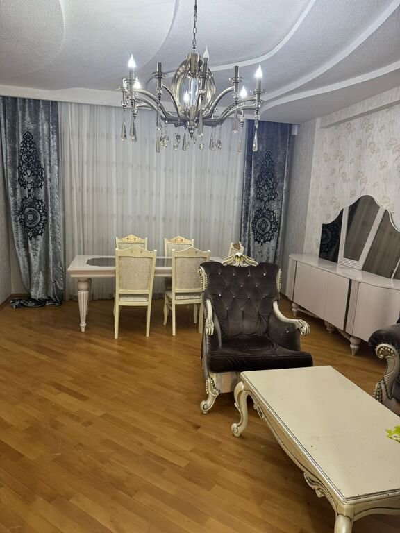 Satılır 5 otaqlı yeni tikili, 180 m², Nizami m.-5