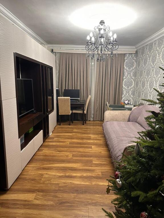 Satılır 2 otaqlı köhnə tikili, 50 m², Elmlər Akademiyası m.-2