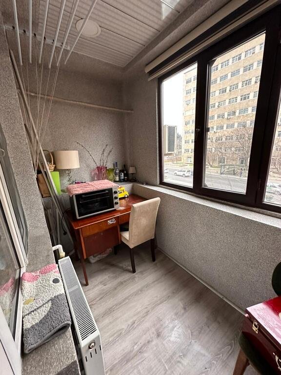 Satılır 2 otaqlı köhnə tikili, 50 m², Elmlər Akademiyası m.-5