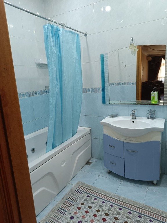 Kirayə verilir 3 otaqlı yeni tikili, 140 m², Nizami m.-4