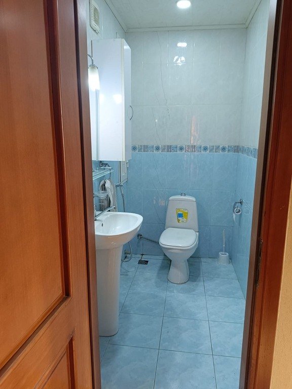 Kirayə verilir 3 otaqlı yeni tikili, 140 m², Nizami m.-5