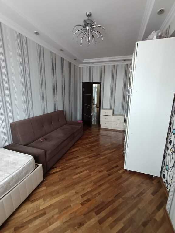 Satılır 3 otaqlı yeni tikili, 105 m², İnşaatçılar m.-1