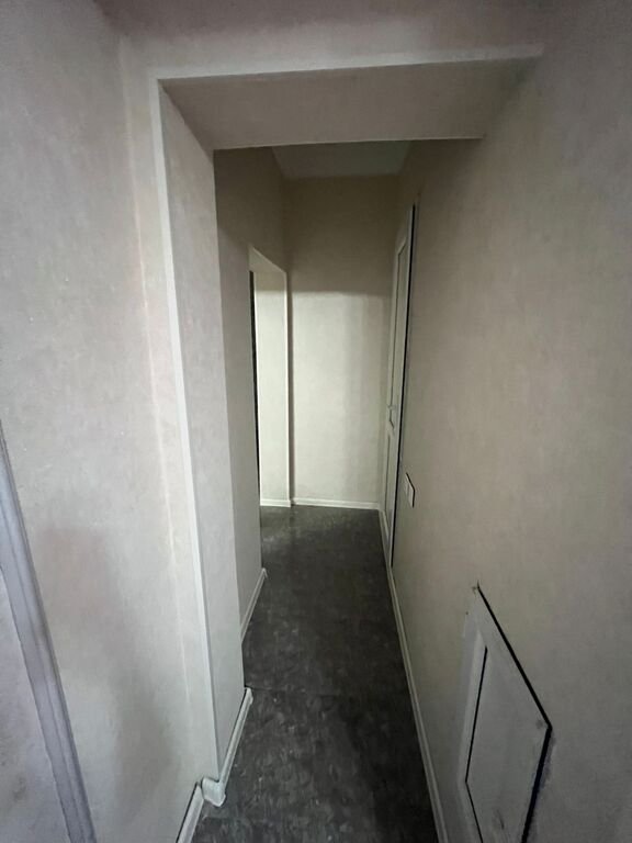 Kirayə verilir 2 otaqlı köhnə tikili, 50 m², 20 Yanvar m.-9