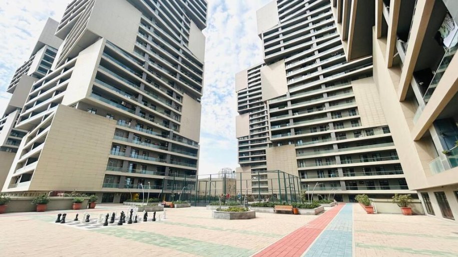 Satılır 3 otaqlı yeni tikili, 148 m², 8 noyabr-5