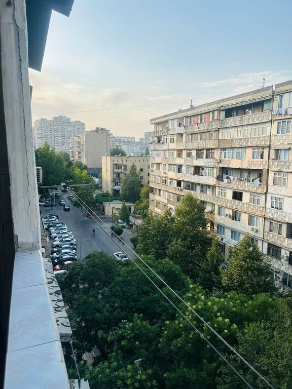 Satılır 2 otaqlı köhnə tikili, 65 m², Memar Əcəmi m.-11