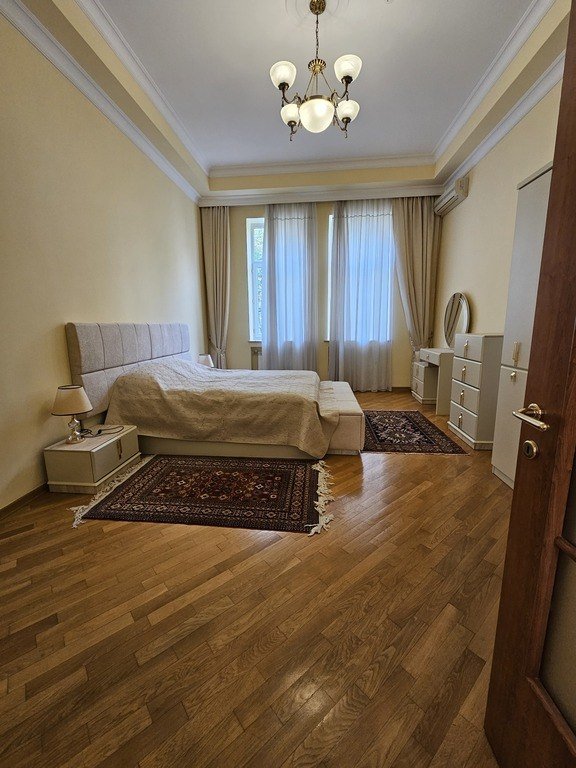 Kirayə verilir 3 otaqlı köhnə tikili, 100 m², Sahil m.-5